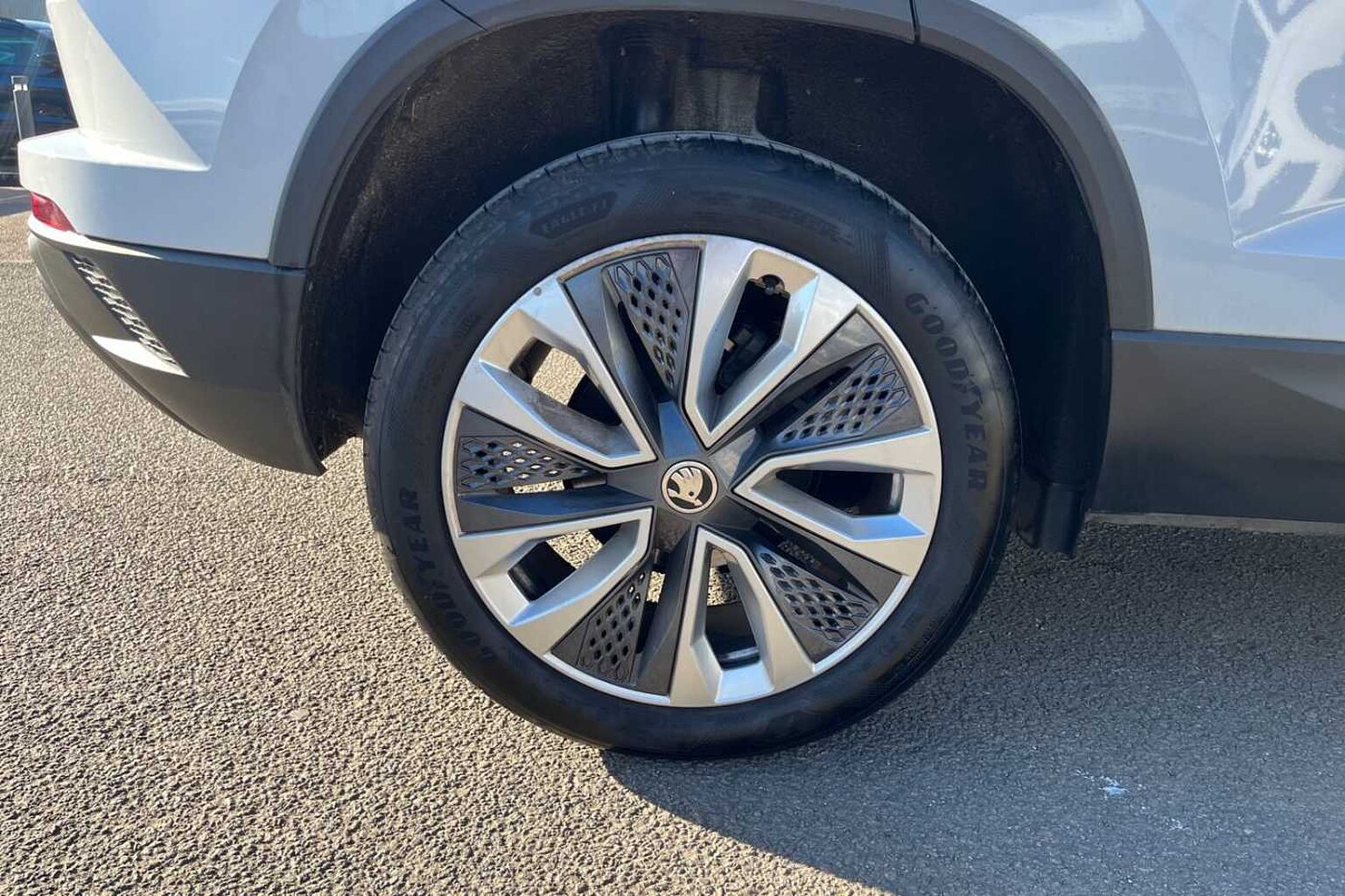 SKODA Karoq 1.5 TSI ACT SE L SUV 5dr Petrol Manual Euro 6 (s/s) (150 ps)