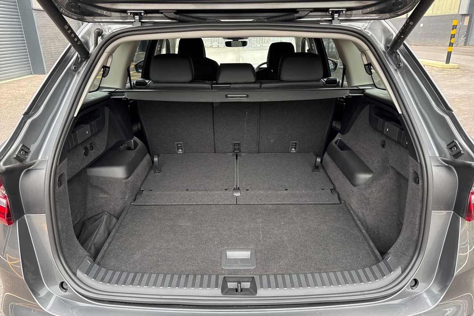 SKODA Kodiaq 2.0 TDI SE L SUV 5dr Diesel DSG 4WD Euro 6 (s/s) (7 Seat) (193 ps)