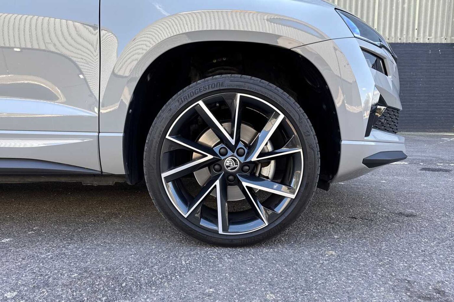 SKODA Karoq 1.5 TSI ACT SportLine SUV 5dr Petrol DSG Euro 6 (s/s) (150 ps)