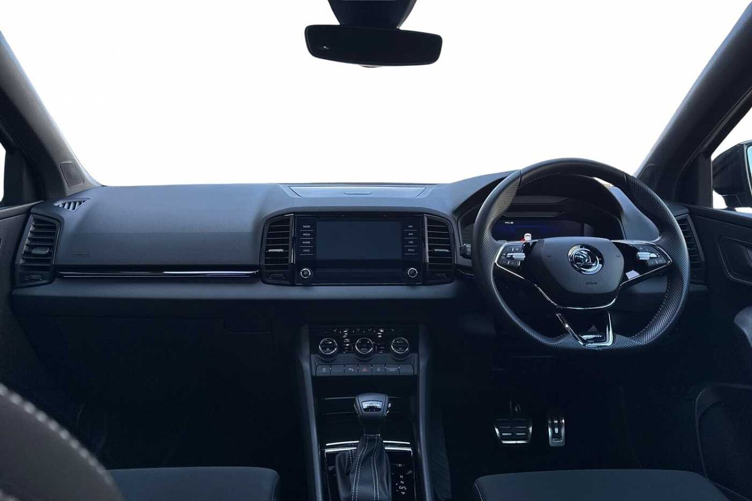 SKODA Karoq 1.5 TSI ACT SportLine SUV 5dr Petrol DSG Euro 6 (s/s) (150 ps)