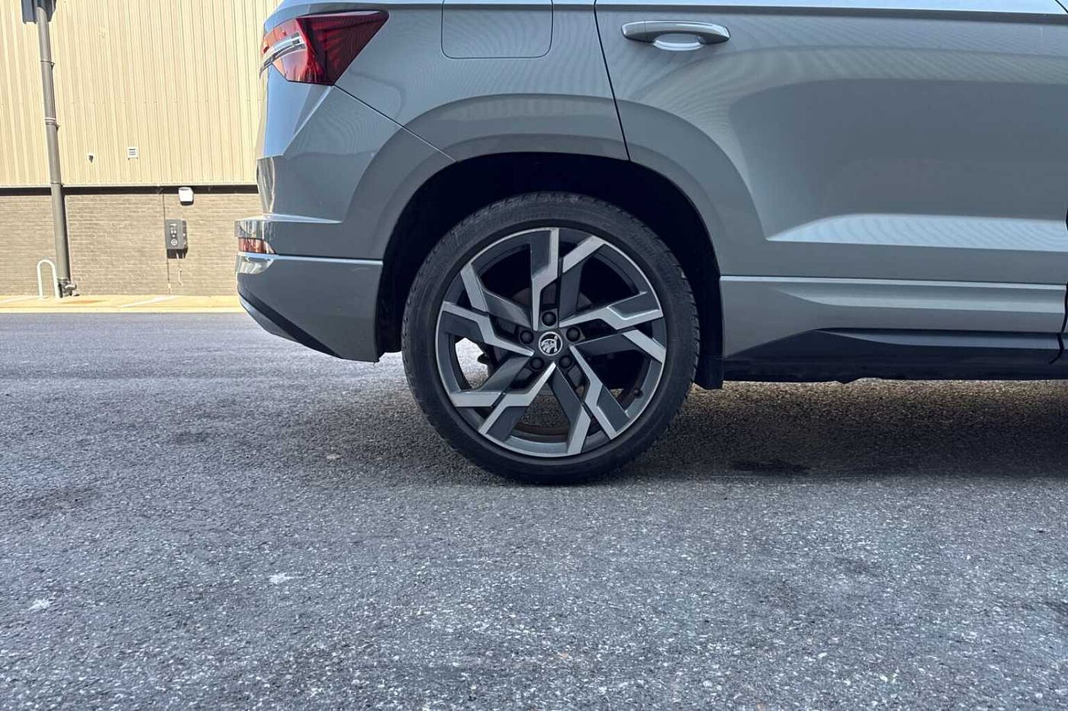 SKODA Karoq 2.0 TSI SportLine SUV 5dr Petrol DSG 4WD Euro 6 (s/s) (190 ps)