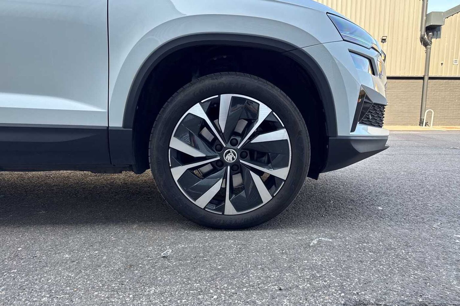 SKODA Karoq 1.5 TSI ACT SE L SUV 5dr Petrol DSG Euro 6 (s/s) (150 ps)