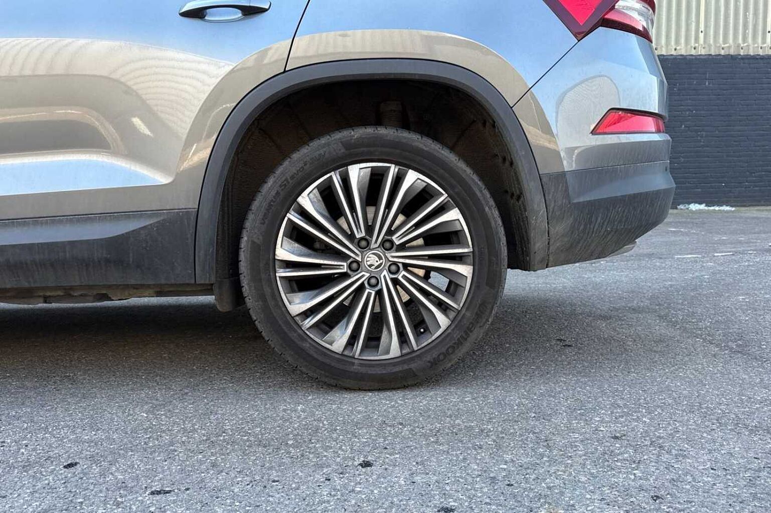 SKODA Kodiaq 1.5 TSI ACT SE L Executive SUV 5dr Petrol DSG Euro 6 (s/s) (7 Seat) (150 ps)