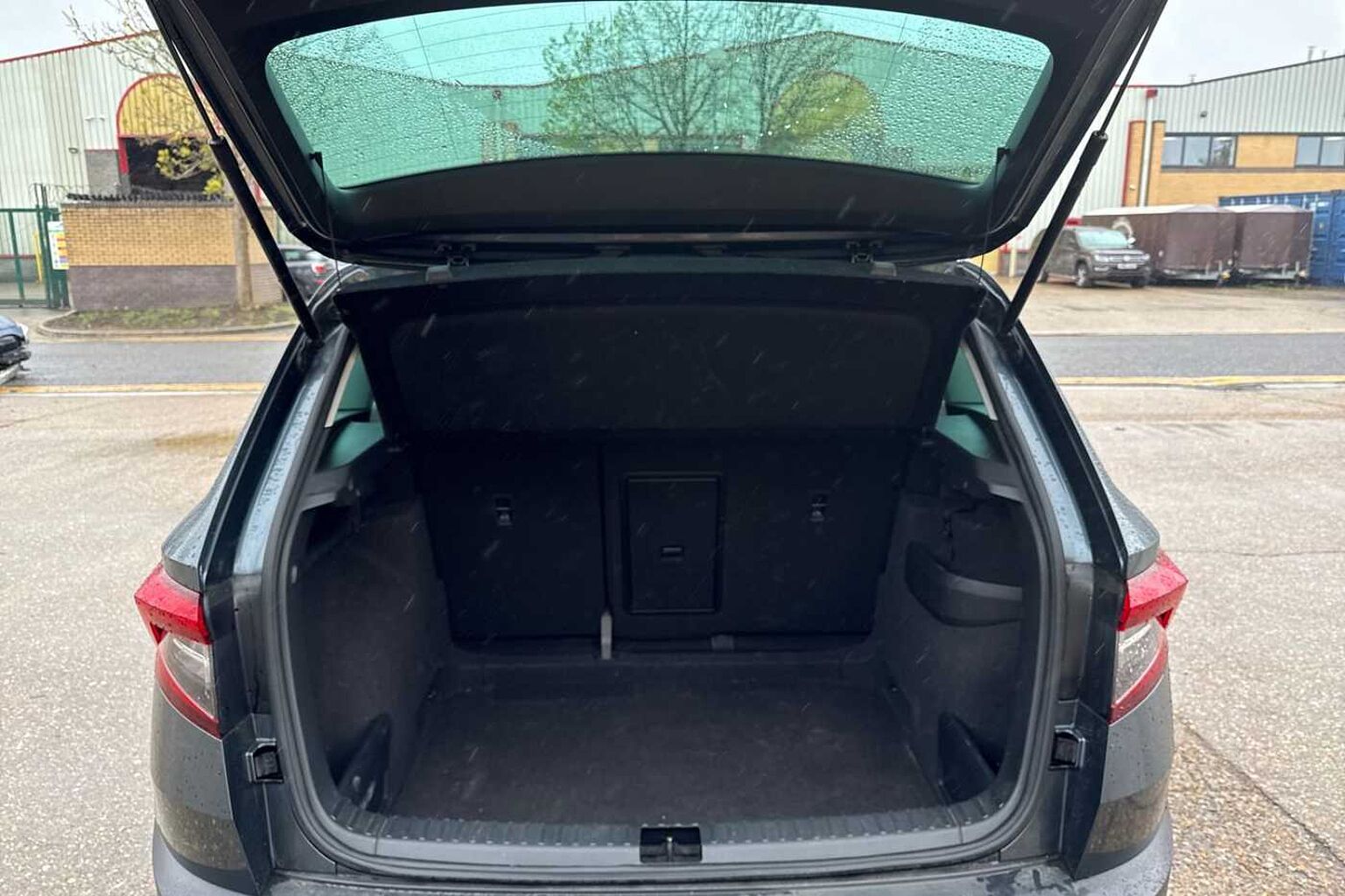 SKODA Karoq 1.5 TSI ACT SE Technology SUV 5dr Petrol Manual Euro 6 (s/s) (150 ps)