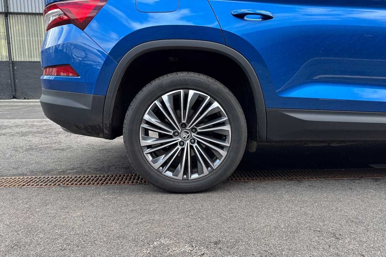 SKODA Kodiaq 2.0 TDI SE L Executive SUV 5dr Diesel DSG 4WD Euro 6 (s/s) (7 Seat) (200 ps)