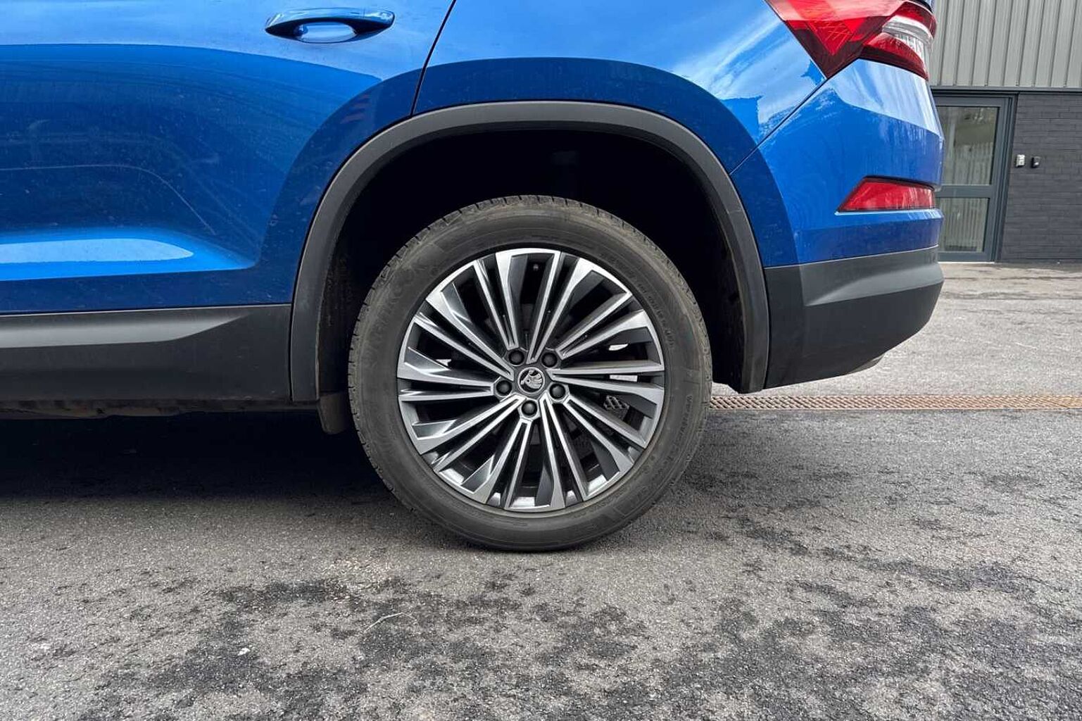SKODA Kodiaq 2.0 TDI SE L Executive SUV 5dr Diesel DSG 4WD Euro 6 (s/s) (7 Seat) (200 ps)