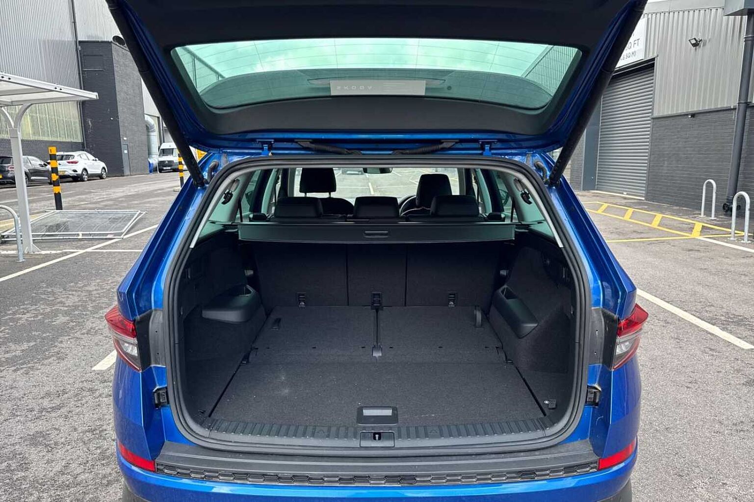 SKODA Kodiaq 2.0 TDI SE L Executive SUV 5dr Diesel DSG 4WD Euro 6 (s/s) (7 Seat) (200 ps)
