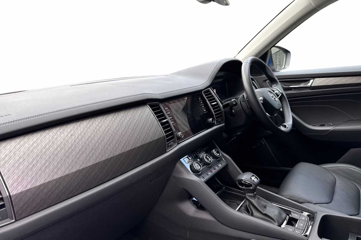 SKODA Kodiaq 2.0 TDI SE L Executive SUV 5dr Diesel DSG 4WD Euro 6 (s/s) (7 Seat) (200 ps)