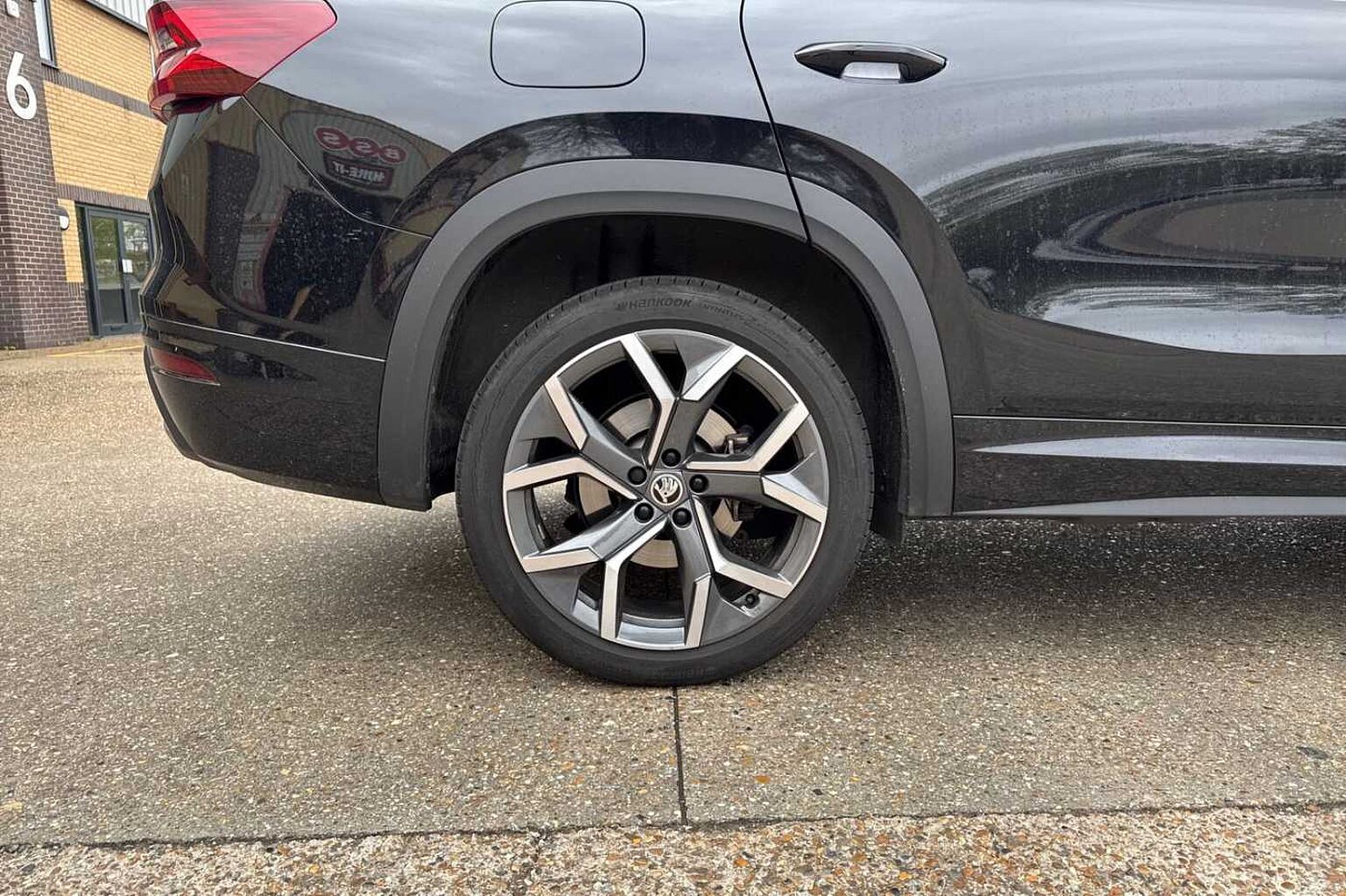 SKODA Kodiaq 2.0 TDI SportLine SUV 5dr Diesel DSG 4WD Euro 6 (s/s) (7 Seat) (193 ps)