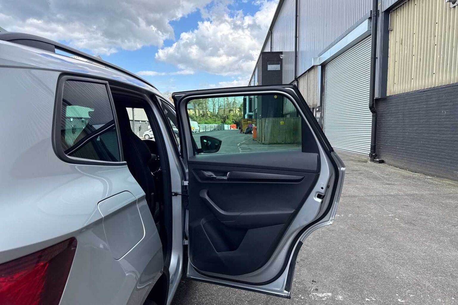 SKODA Karoq 2.0 TSI SportLine SUV 5dr Petrol DSG 4WD Euro 6 (s/s) (190 ps)