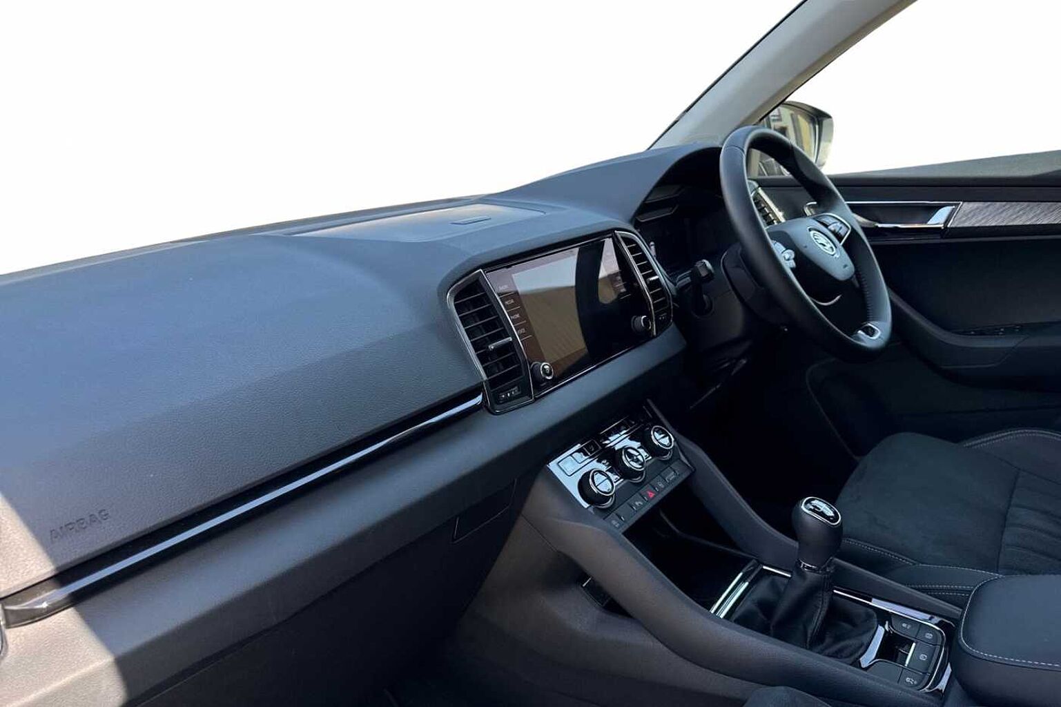SKODA Karoq 1.5 TSI ACT SE L SUV 5dr Petrol Manual Euro 6 (s/s) (150 ps)