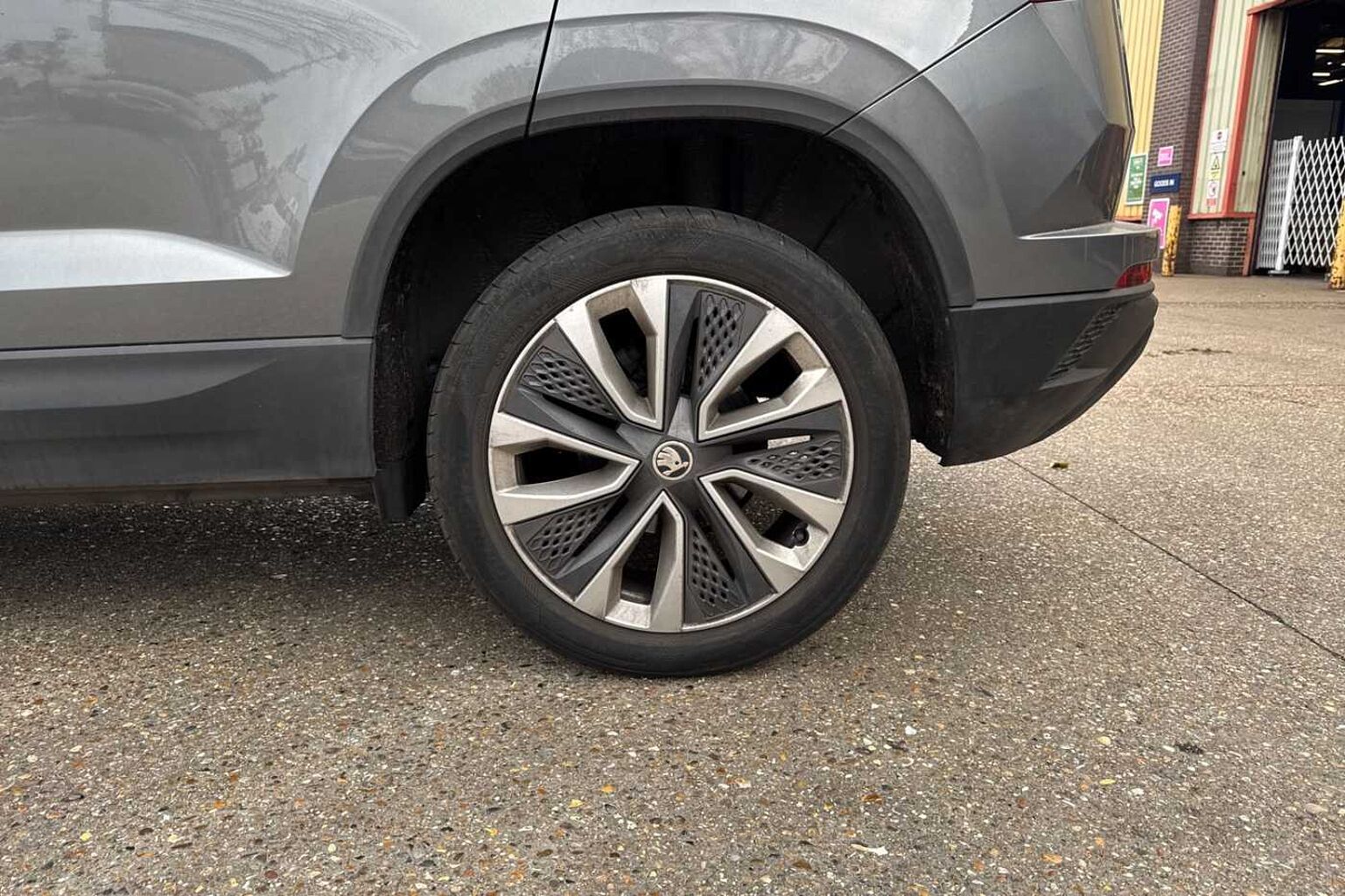 SKODA Karoq 1.5 TSI ACT SE L SUV 5dr Petrol Manual Euro 6 (s/s) (150 ps)