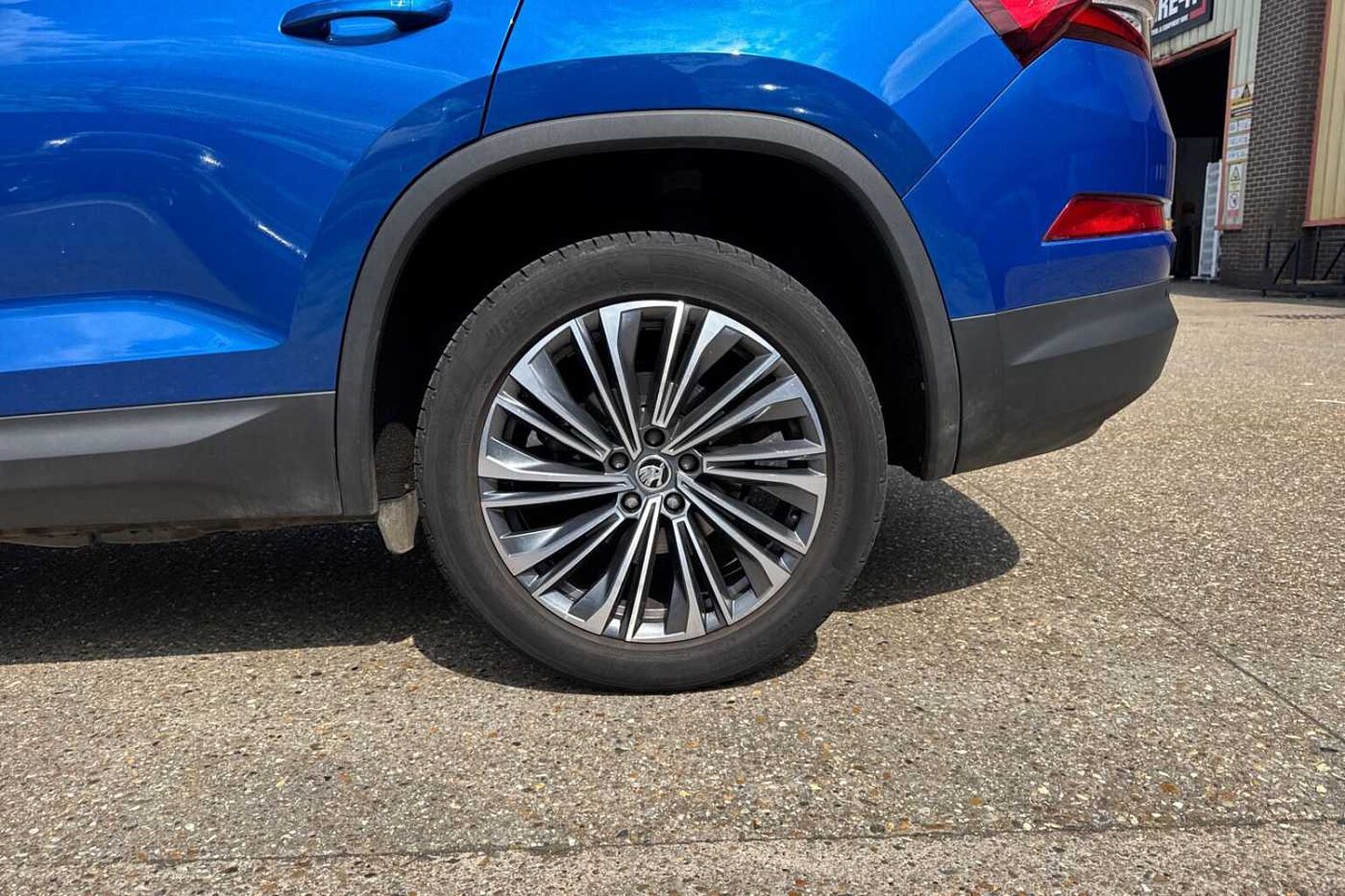 SKODA Kodiaq 1.5 TSI ACT SE L Executive SUV 5dr Petrol DSG Euro 6 (s/s) (7 Seat) (150 ps)