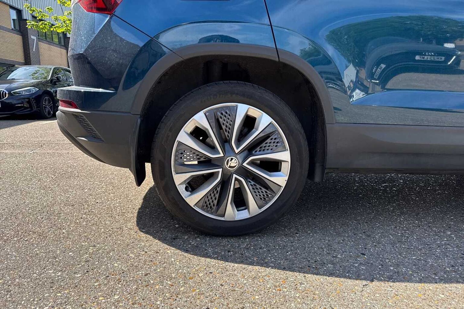 SKODA Karoq 1.5 TSI ACT SE L SUV 5dr Petrol DSG Euro 6 (s/s) (150 ps)
