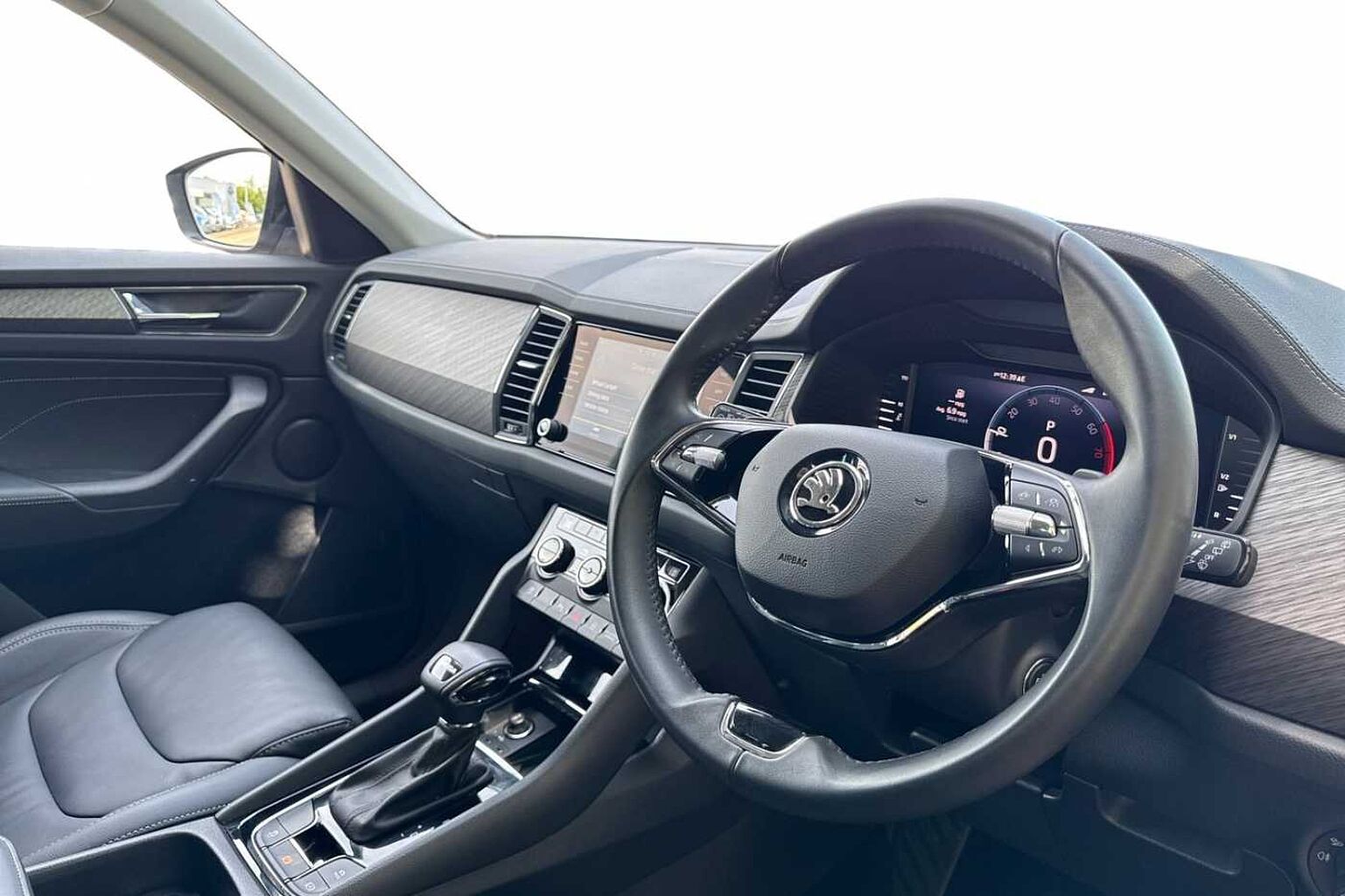 SKODA Kodiaq 1.5 TSI ACT SE L Executive SUV 5dr Petrol DSG Euro 6 (s/s) (7 Seat) (150 ps)