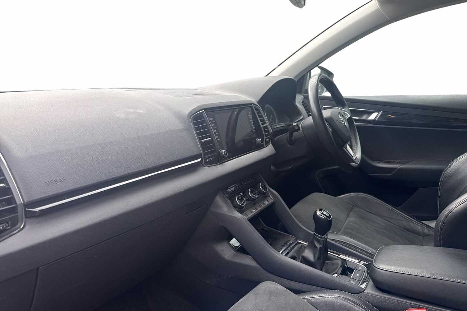 SKODA Karoq 1.0 TSI GPF SE L SUV 5dr Petrol Manual Euro 6 (s/s) (115 ps)