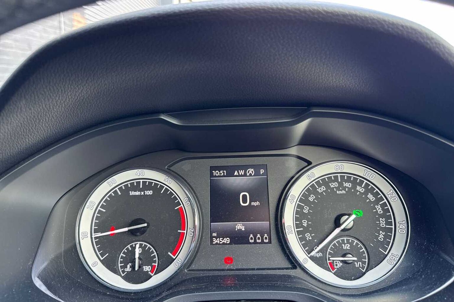 SKODA Karoq 1.5 TSI ACT SE Drive SUV 5dr Petrol DSG Euro 6 (s/s) (150 ps)
